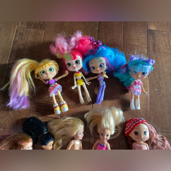 Assorted dolls, Shopkins and mattel & ddhung. Mini’s - Picture 2 of 8
